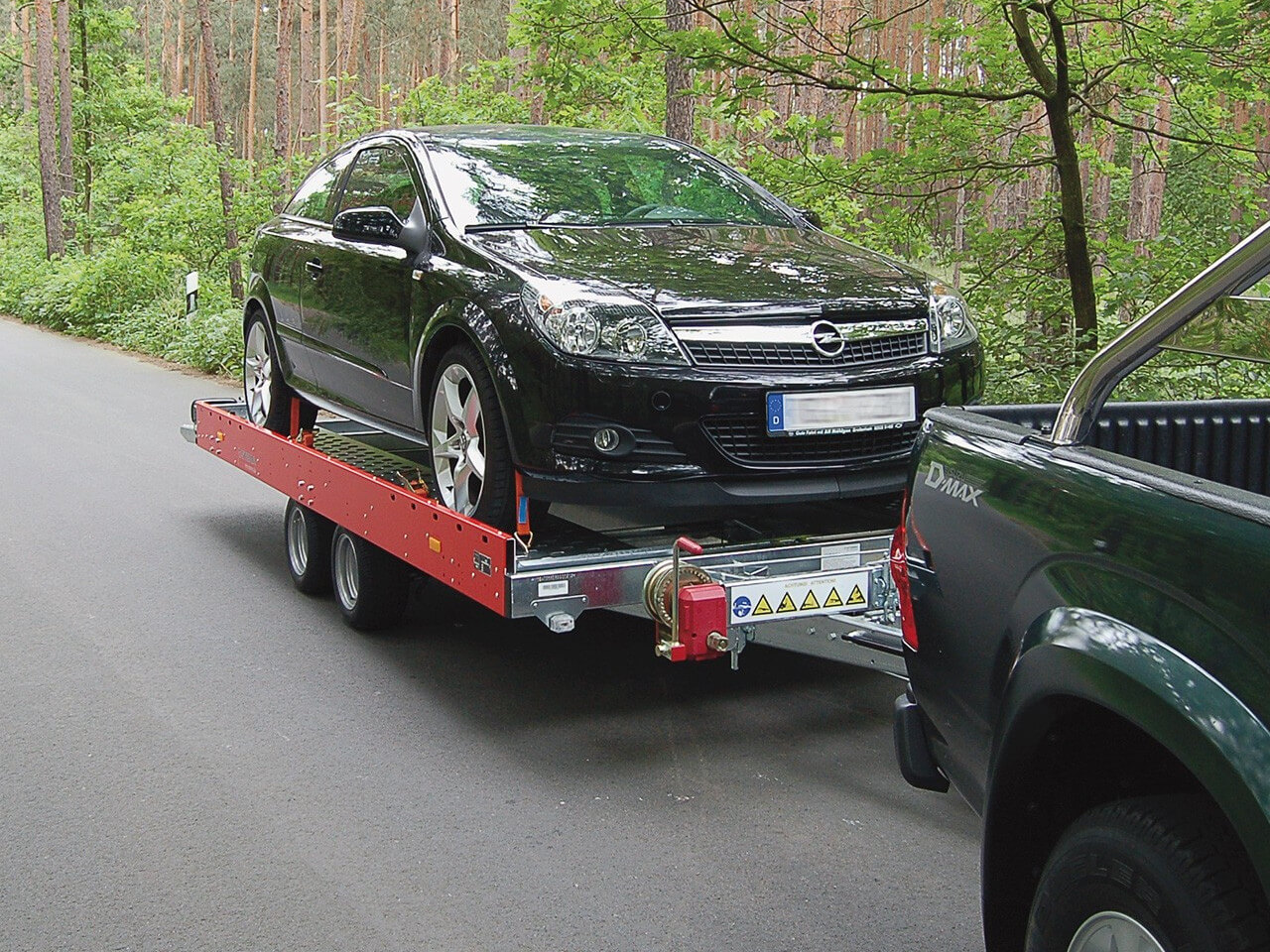 pkw-transport per stema fahrzeugtransporter fhak